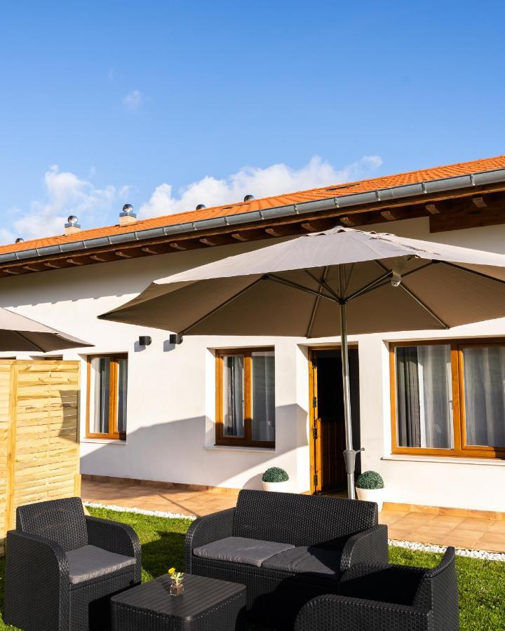 Apartamentos Las Secuoyas La Hayuela 外观 照片